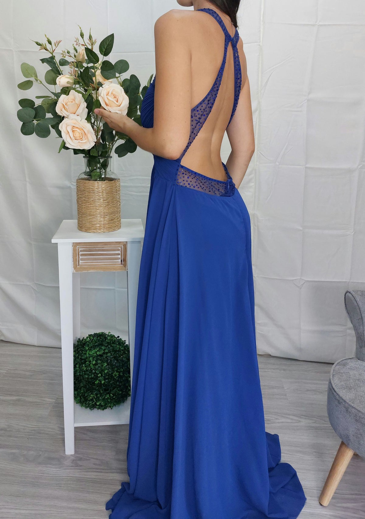 Abito lungo da cerimonia blu royal con schiena scoperta “Notte di Zaffiro”