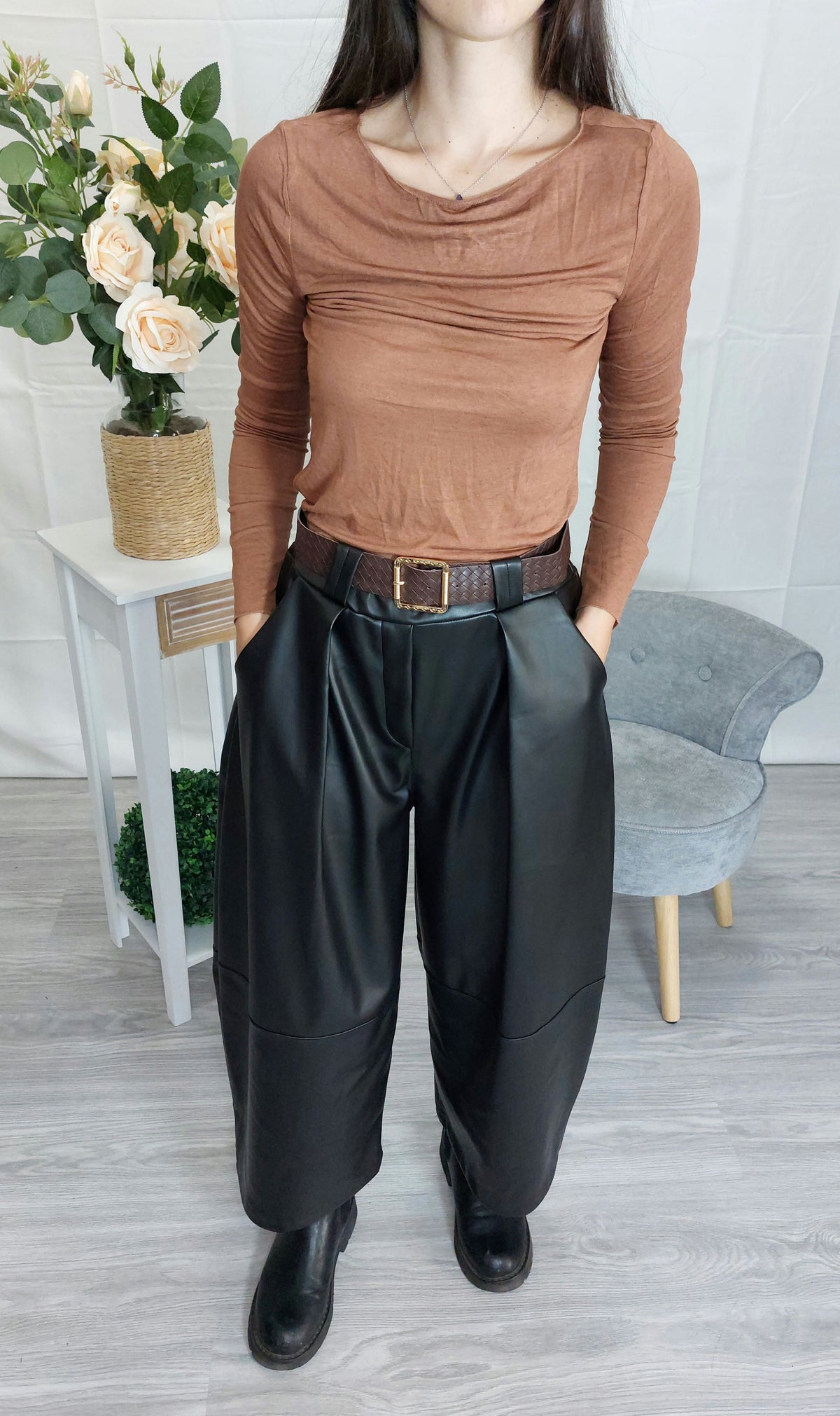 Odilia – Pantaloni balloon donna in ecopelle a vita alta