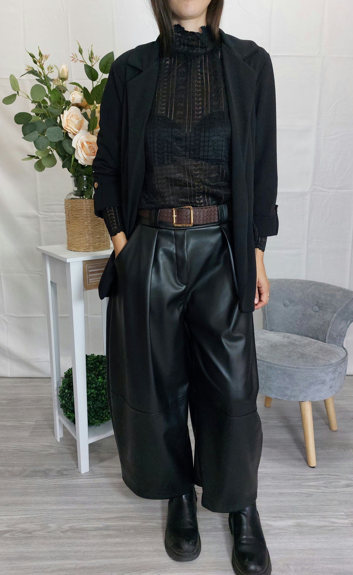OUTFIT “DUE VOLTI, UNA SOLA ANIMA”